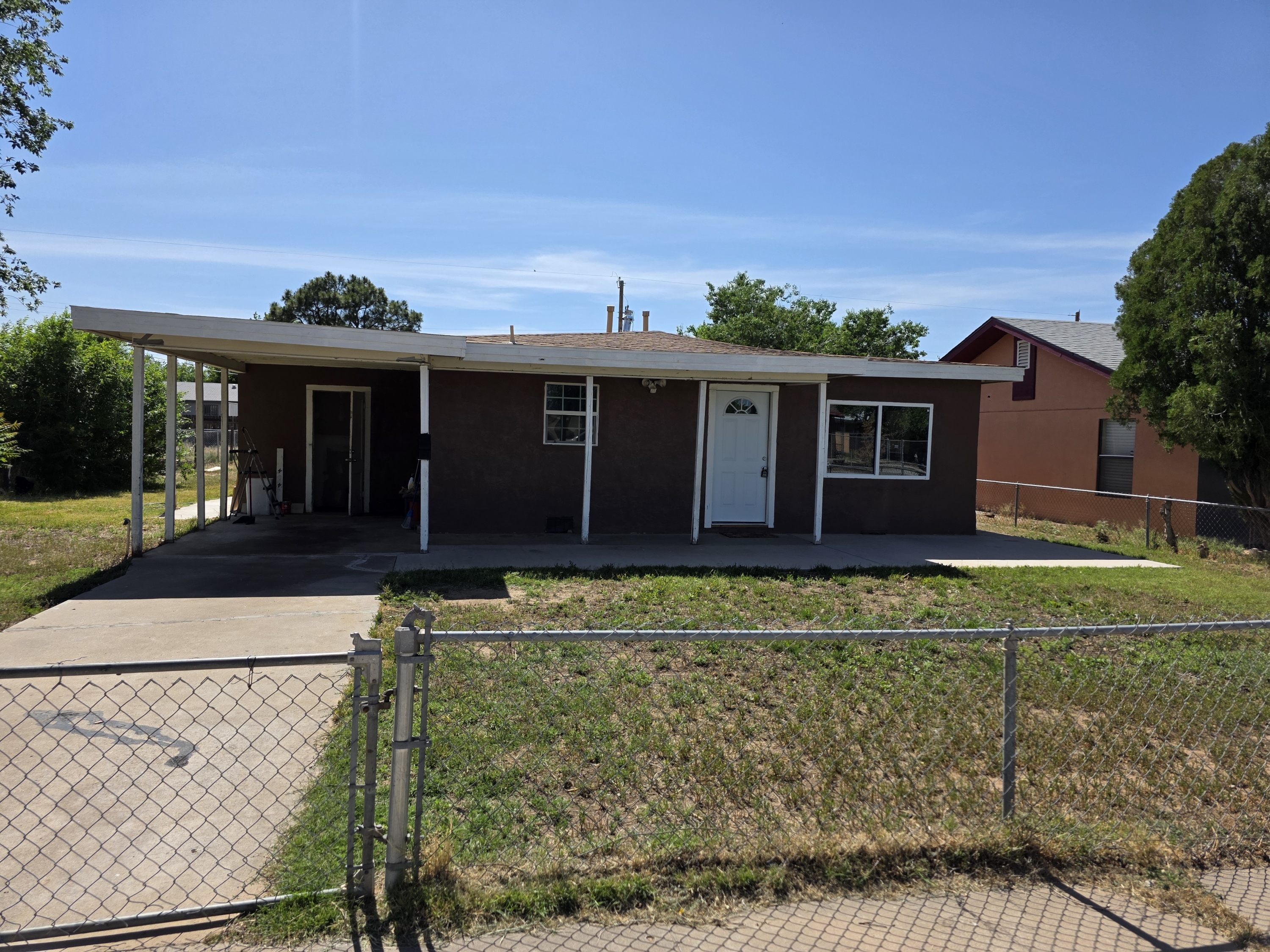 404 South Spruce Avenue