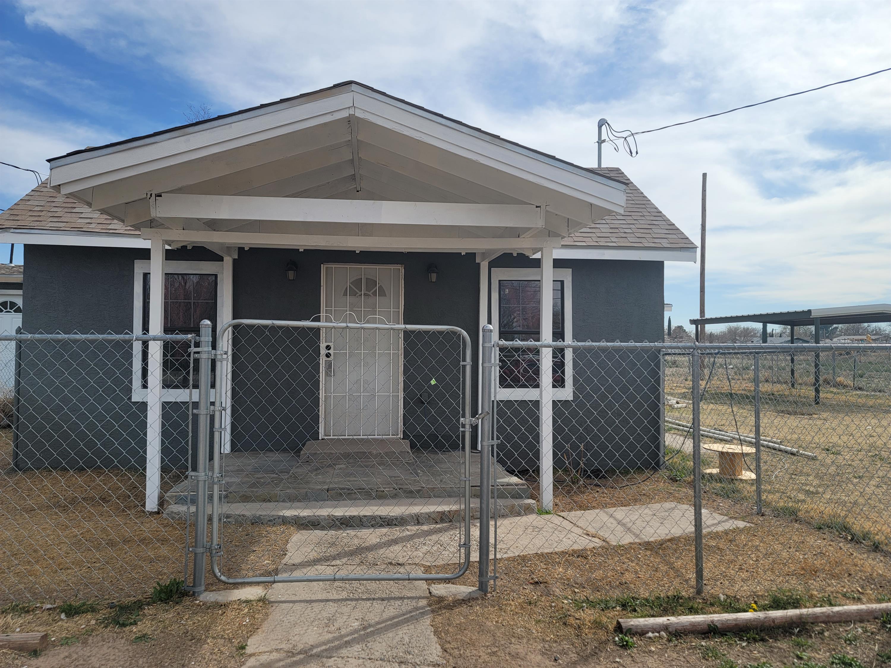 500 East Country Club Road - 1